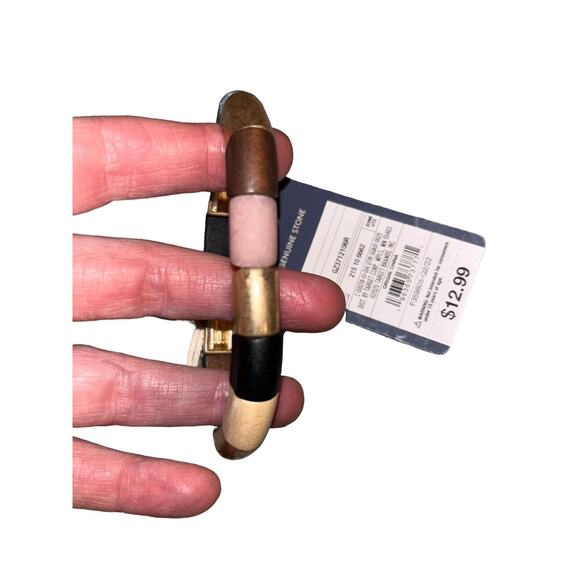 Universal Thread Women's Stone Bracelet Stretchy and‎ classy. Target Bracelet - Picture 3 of 7